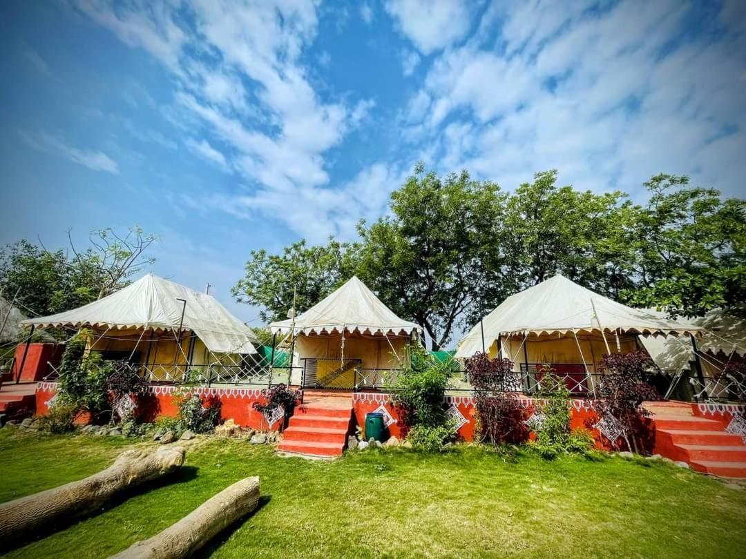 Van Vagdo Resort Rajpipla Buitenkant foto